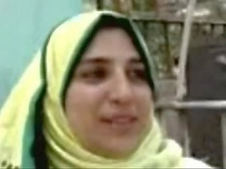 Egyptisch hijab sharmota zuigen een manhood - live.arabsonweb.com